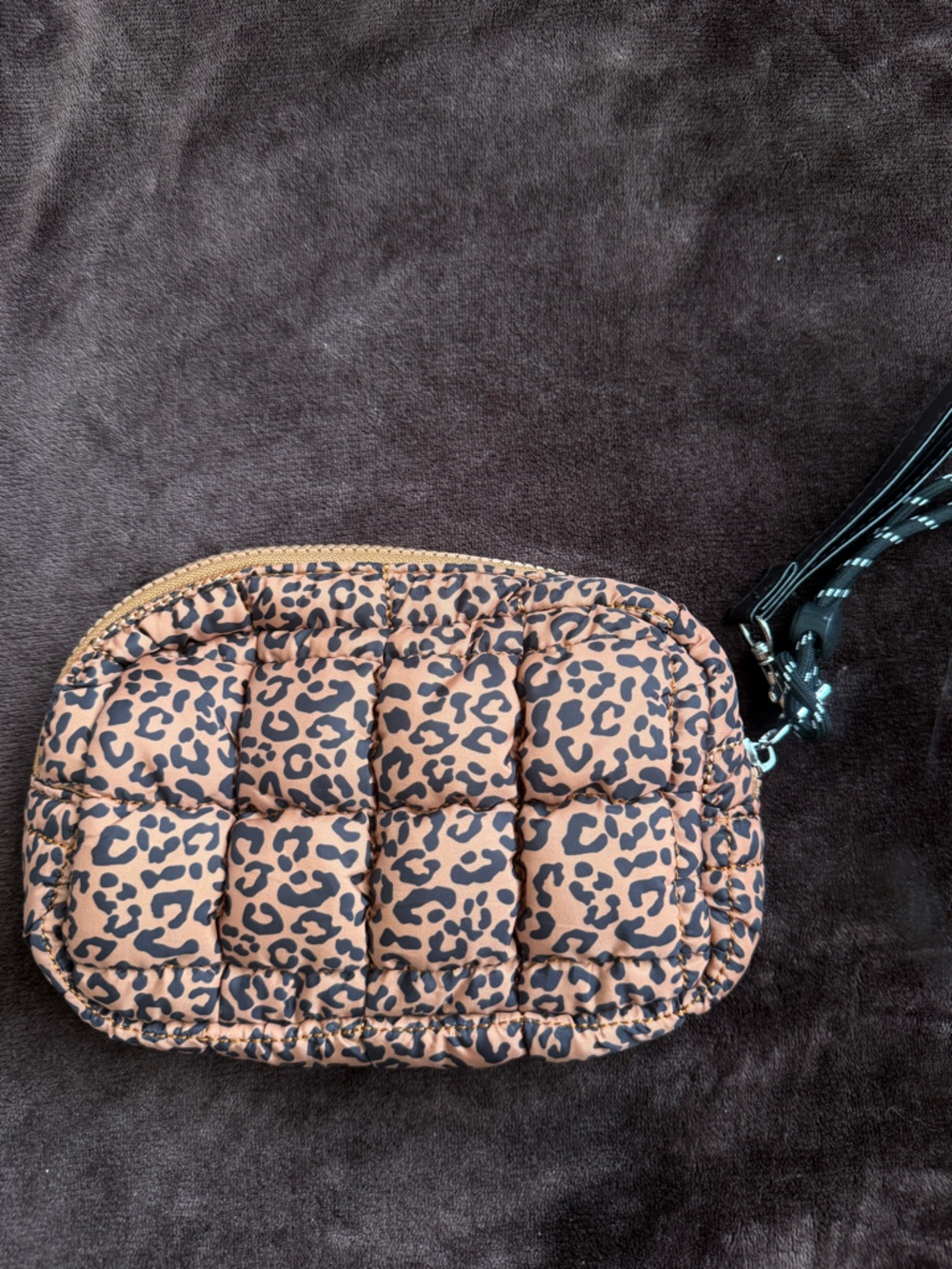 Leopard Quilted Crossbody Wristlet - Brown & Black